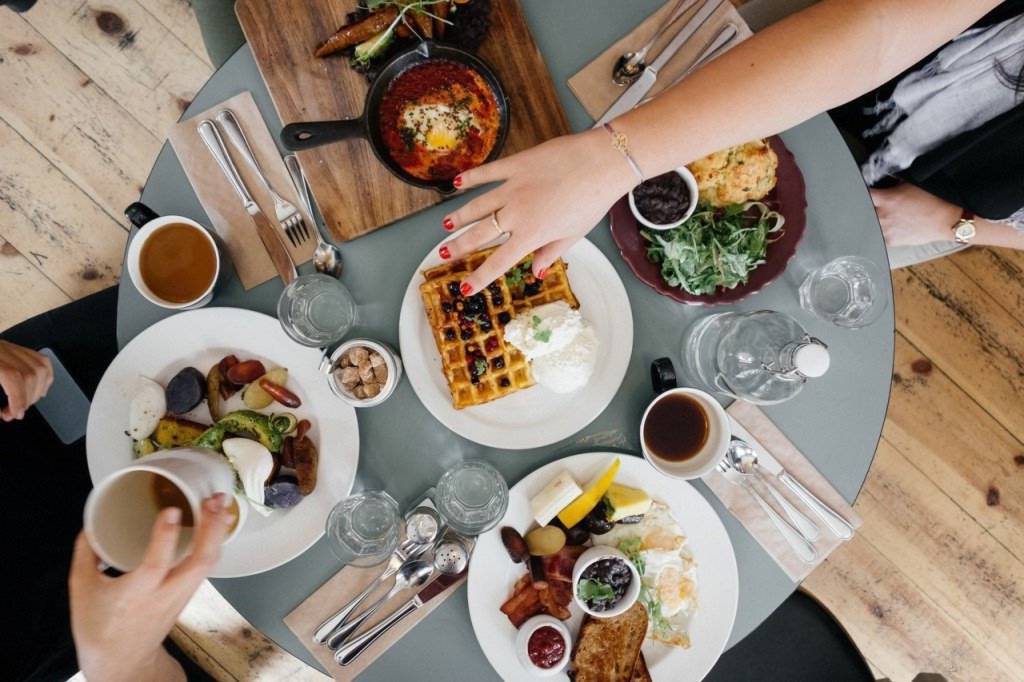 zgaga - jej przyczyną najczęściej jest nieodpowiednia dieta