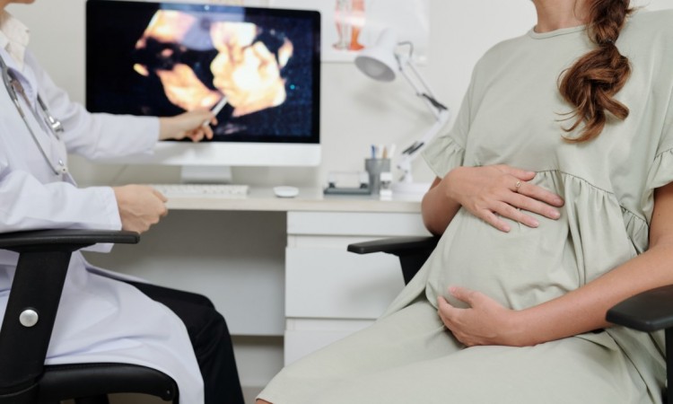 Ciąża pozamaciczna: objawy, przebieg i postępowanie w przypadku ciąży ektopowej - zdjęcie