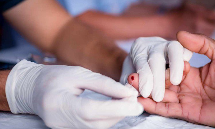Hemoglobina – jaką funkcję pełni w organizmie? Przyczyny niskiej i wysokiej hemoglobiny