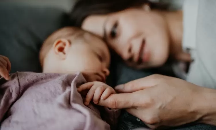 Lęk separacyjny – jak pomóc dziecku pokonać strach przed nieobecnością mamy? - zdjęcie