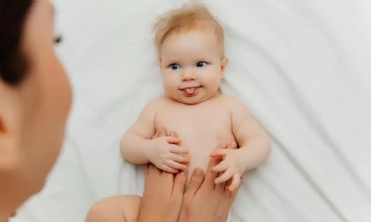 Masaż Shantala niemowlaka – metoda, która procentuje w przyszłości. Jak go wykonać? - zdjęcie