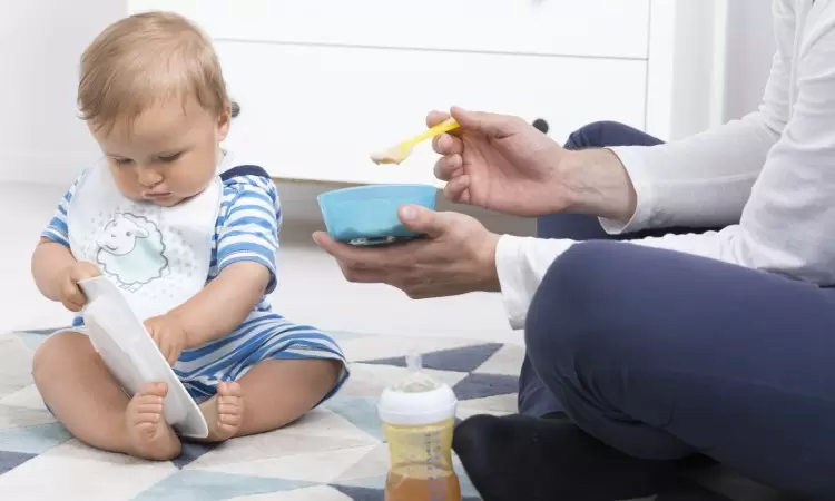 Ulewanie u niemowląt: przyczyny i zapobieganie. Kiedy ulewanie powinno niepokoić? - zdjęcie